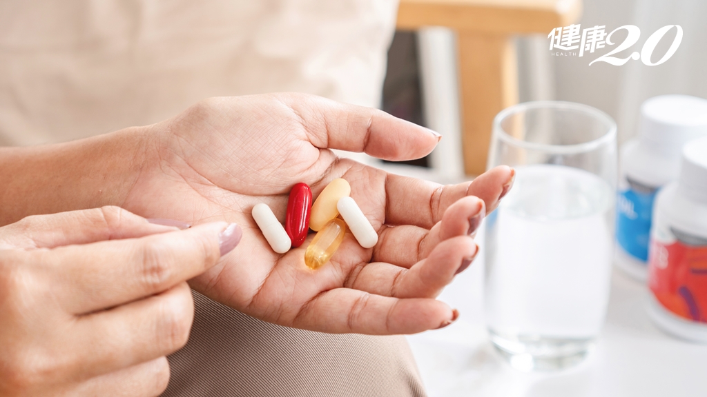 過期保健品先別丟！維生素B群、E、鐵、鈣片、魚油有妙用