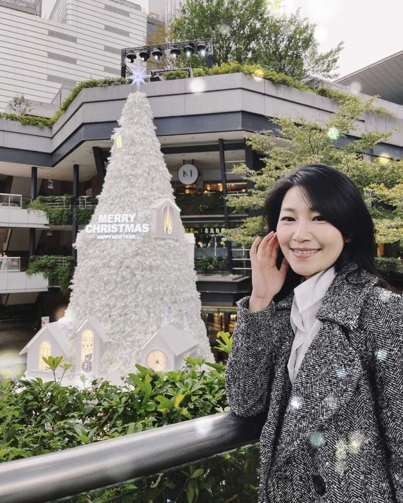 平安夜後就是2023的最後一週了 #余朱青