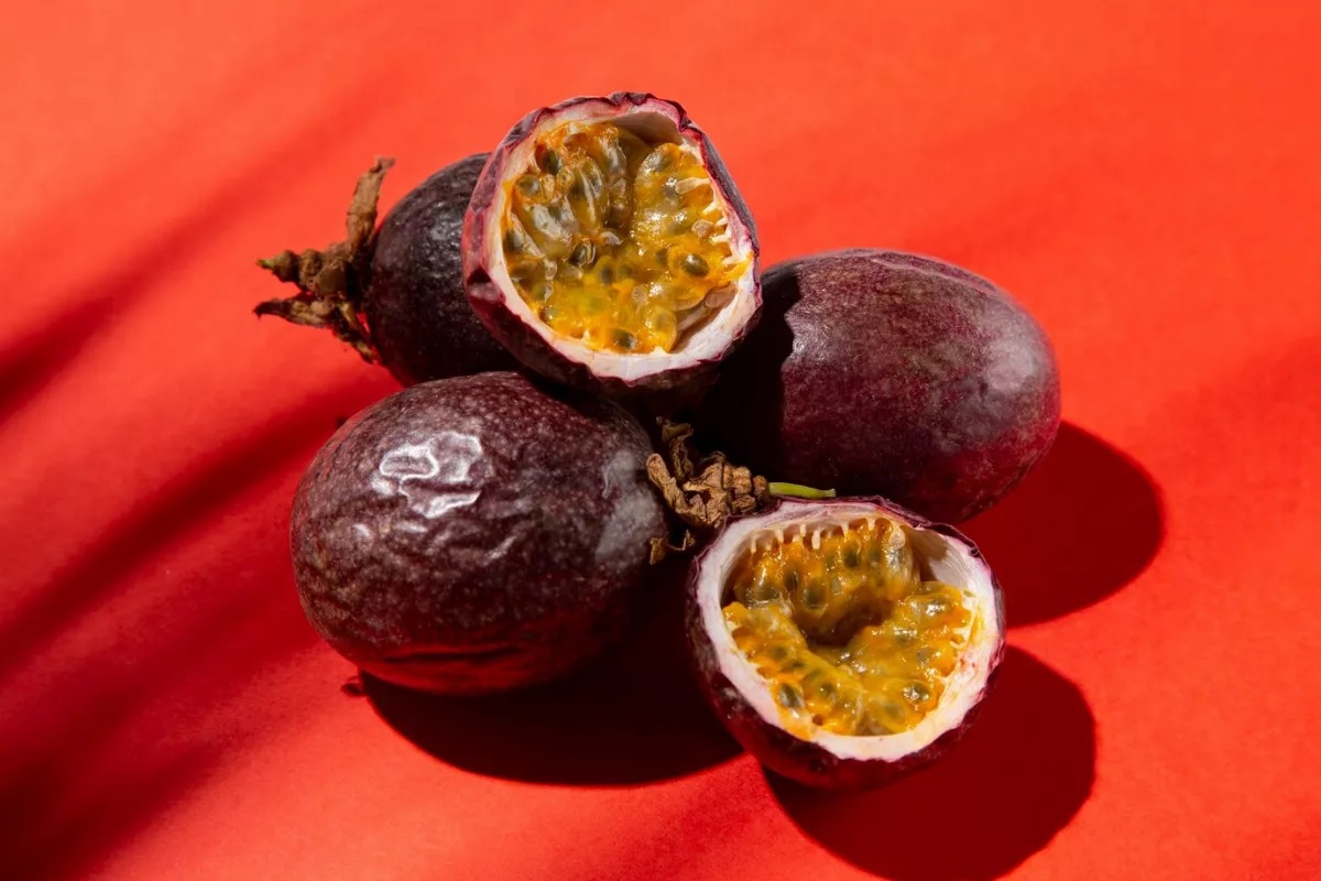 夏季必吃百香果 營養豐富風味佳〖人間福報